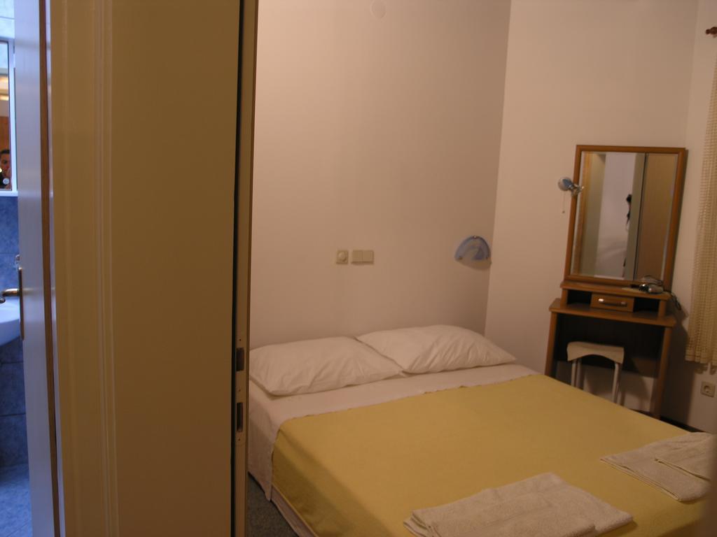 Apartments Mia Mo Premantura Zimmer foto